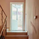 Sea View Hygge - Quiet Residential Apartment Kawarna