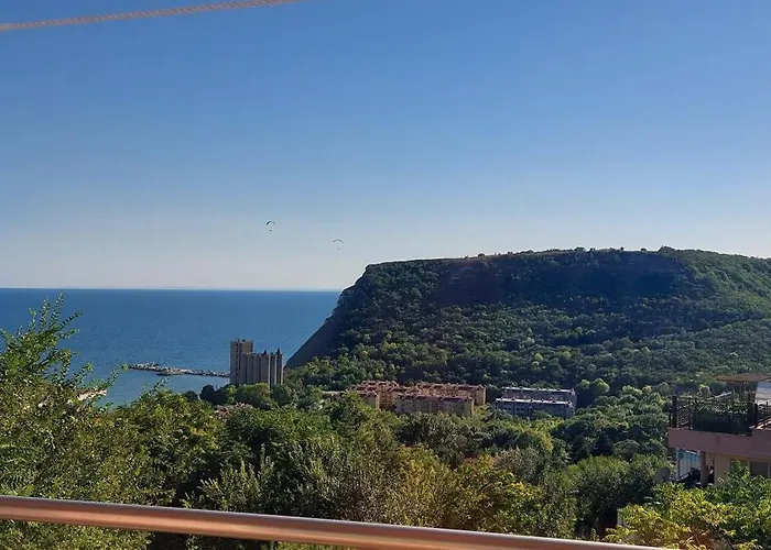 Sea View Hygge - Quiet Residential דירה *