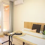 Sea View Hygge - Quiet Residential Kavarna