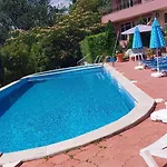 Sea View Hygge - Quiet Residential Apartamento