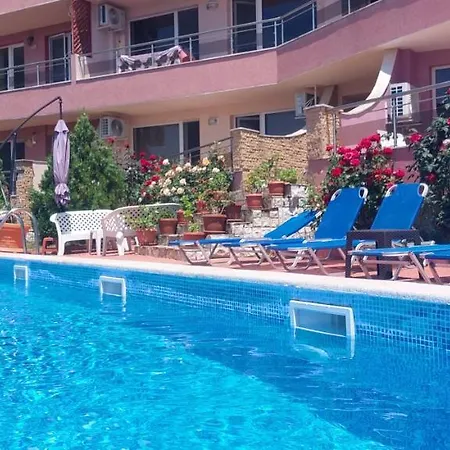 Sea View Hygge - Quiet Residential Каварна