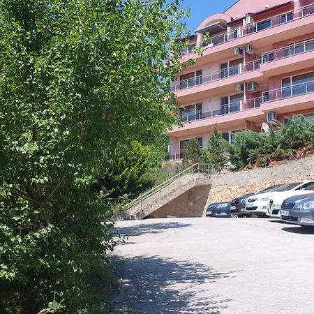 Sea View Hygge - Quiet Residential Апартаменты