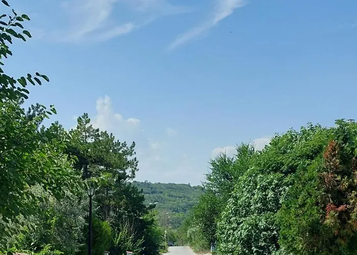 Sea View Hygge - Quiet Residential Apartment